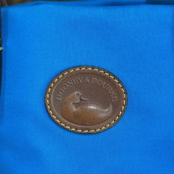 Dooney & Bourke Tote Bag - Picture 5 of 16